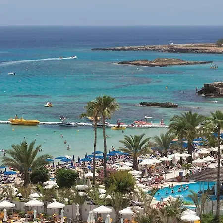 Hotel Vrissiana 4*