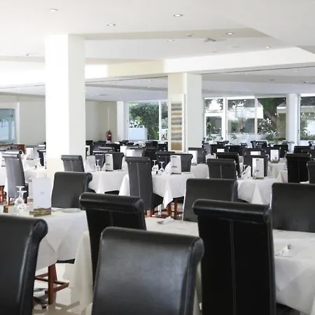 Vrissiana Hotel 4*