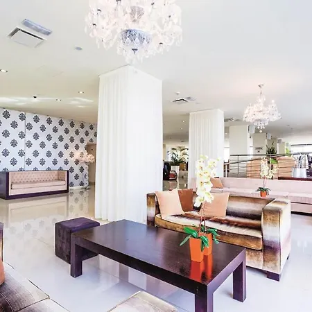 Otel Vrissiana Boutique 4*