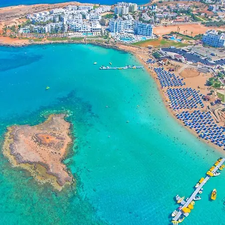 Vrissiana Boutique 4*
